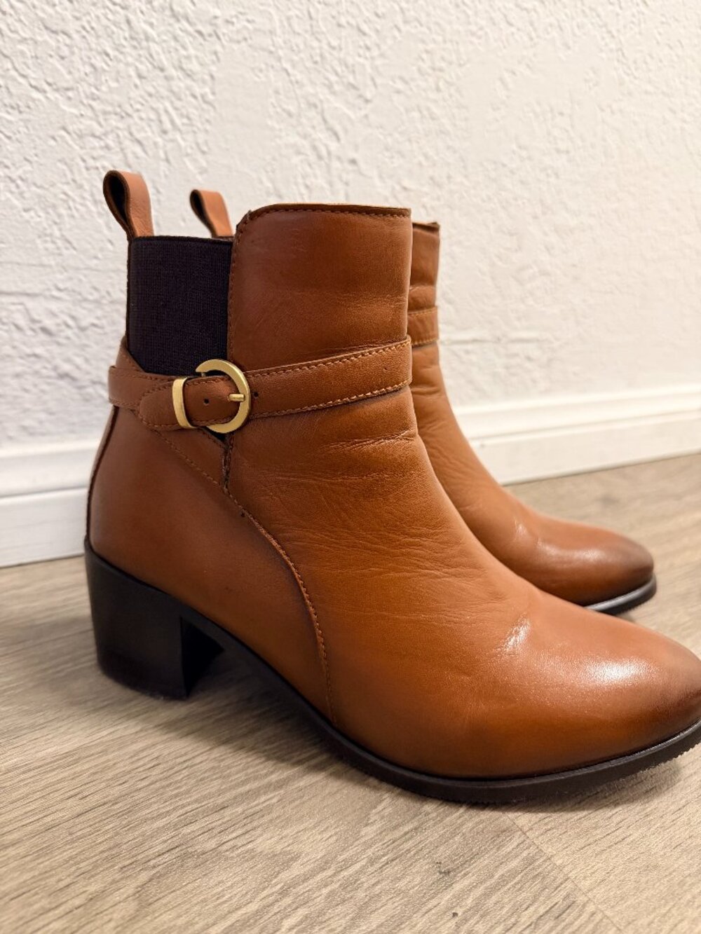 Carmela Brown Leather Ankle Boots Size 38